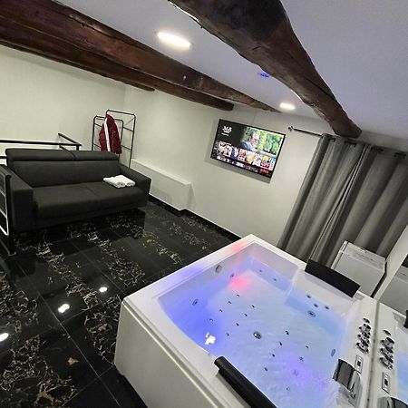 Giovanni Luxury Suites Neapol Zewnętrze zdjęcie
