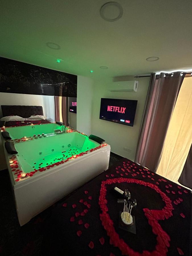 Giovanni Luxury Suites Neapol Zewnętrze zdjęcie