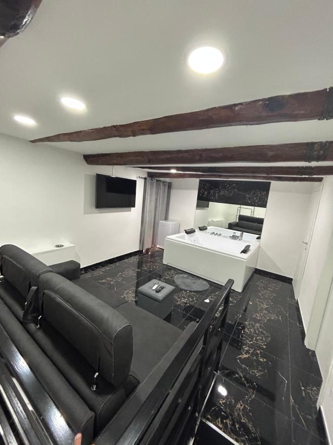 Giovanni Luxury Suites Neapol Zewnętrze zdjęcie