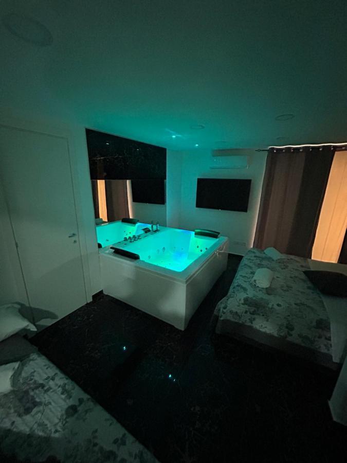 Giovanni Luxury Suites Neapol Zewnętrze zdjęcie