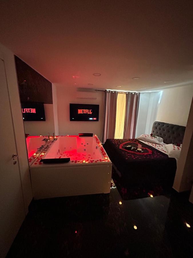 Giovanni Luxury Suites Neapol Zewnętrze zdjęcie